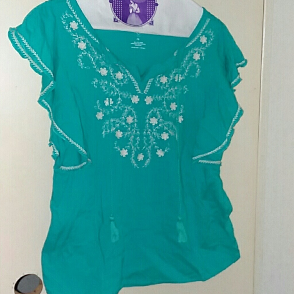 St. Johns Bay Embroidered  Top sz. PS